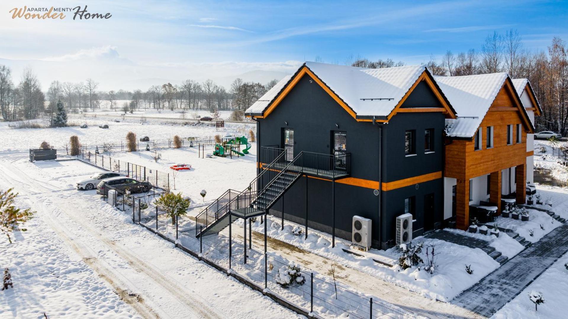 Wonder Home - Apartamenty Halo Karkonosze Z Ogrodem, Sezonowym Basenem, Placem Zabaw I Widokiem Na Sniezke - Zlokalizowane Blisko Karpacza Мислаковице Екстериор снимка